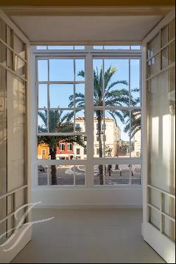 Exquisite 146 sqm flat in the historical heart of Mahon