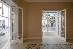 Exquisite 146 sqm flat in the historical heart of Mahon