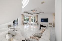 Luxury Six Bedroom Mansion in Pyrgos, Limassol