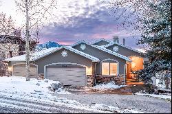 Updated Park City Home, Golf Views, 15 min to Ski