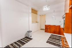 Three Bedroom Beach Front Apartment in Maknzy Area in Larnaca