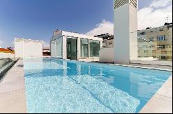 Triplex, 4 bedrooms, for Sale