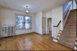 Charming Webster Groves Opportunity on a Quiet Cul-de-Sac