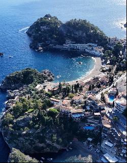 Private Villa for sale in Taormina (Italy)