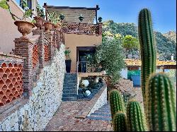 Private Villa for sale in Taormina (Italy)