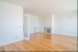 Flat, 3 bedrooms, for Sale