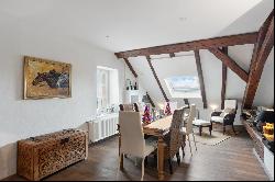 Open spaces, a magnificent loft with authentic charm