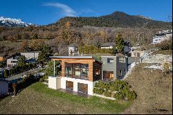 Eco-responsible housewith sublime views and south-west exposure