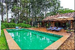 Country house with rustic elegance and full leisure amenities at Fazenda Boa Vis