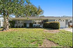 1993 59th Way N, Saint Petersburg FL 33710