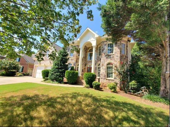 12540 Darvish Lane, Alpharetta GA 30005