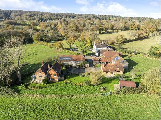 Holmbury Lane, Holmbury St. Mary, Dorking, Surrey, RH5 6ND