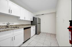 9429 SW 76th St Unit W17, Miami FL 33173