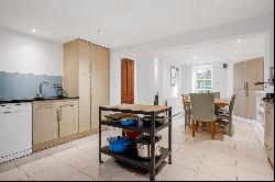 Cloudesley Place, London, N1 0JA