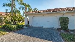 7320 Golf Pointe Circle, Sarasota FL 34243