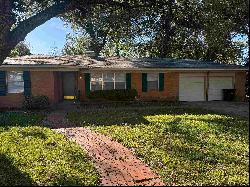 2007 Rosewood Dr, Tyler TX 75701