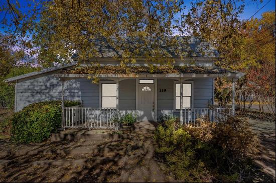 119 Clay St., Ione CA 95640