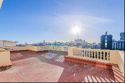 Exclusive penthouse with 200m2 of terraces in Les Corts-Pedralbes