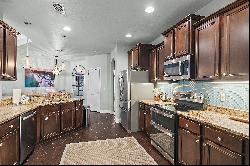 Spacious Cul-De-Sac Home With Two-Car Garage In Gated Community Near Beach 