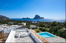 Panoramic views in Cala Carbo