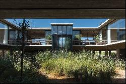 Modern Oceanfront 5 Bd House in Jose Ignacio