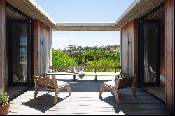 Modern Oceanfront 5 Bd House in Jose Ignacio