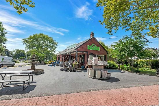 Mattituck Commercial Sale