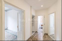 Exclusive apartment with balconies in Prati-delle Vittorie area