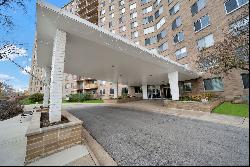 6833 N Kedzie Avenue #709, Chicago IL 60645