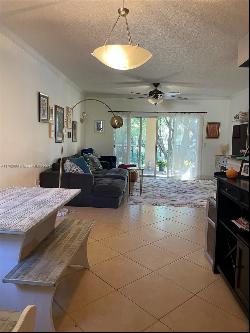 2445 Centergate Dr Unit 205, Miramar FL 33025