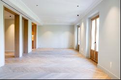 Exclusive luxury property, exterior, three bedrooms en suite plu, Madrid 28004