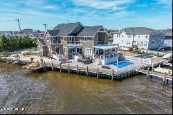 1 Pershing Boulevard, Lavallette NJ 08735