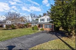 9 Doe Lane, Malvern PA 19355