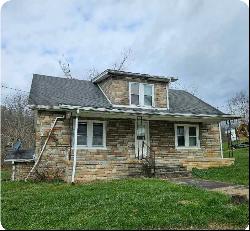 171 Crestwood Drive, Honaker VA 24260