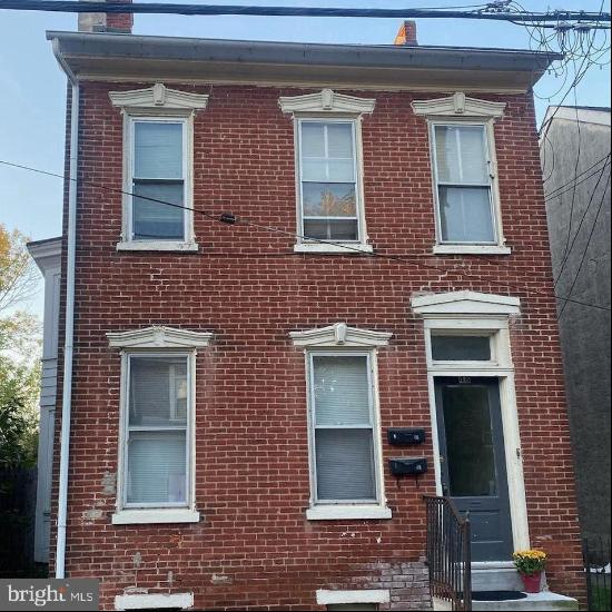 48 Chestnut Street, Pottstown PA 19464