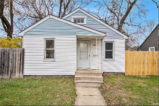 1113 Queen Street, South Bend IN 46616