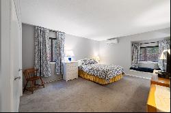 669 Heritage Village Unit B, Southbury CT 06488