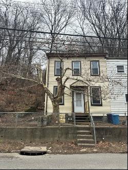 1843 Spring Garden Ave, Spring Garden PA 15212