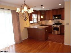 2 Castle Dr, Berkeley Heights Twp. NJ 07922