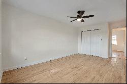 A bright, 2 bedroom coop apartment at popular Harrison Commons