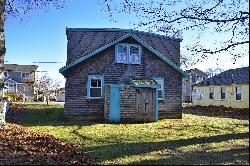 18 Reynolds Avenue, Wareham MA 02571