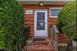 12 Norfolk Road, Island Park NY 11558