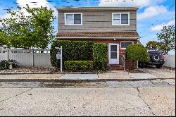 12 Norfolk Road, Island Park NY 11558