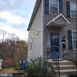 411 N Sycamore Avenue, Clifton Heights PA 19018