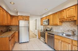 155 Tunxis Village #155, Farmington CT 06032