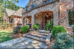 125 Chestnut Hill Road, Flora MS 39071