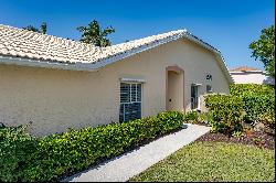 6646 Castlelawn Place, Naples FL 34113