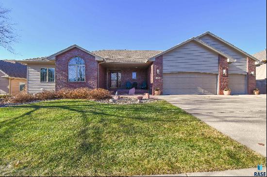 3409 S Pillsberry Ave, Sioux Falls SD 57103