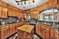 35 Harbor VIew Cir, Penhook VA 24137