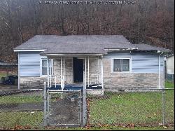 80 Wallace Drive, Kimberly WV 25118